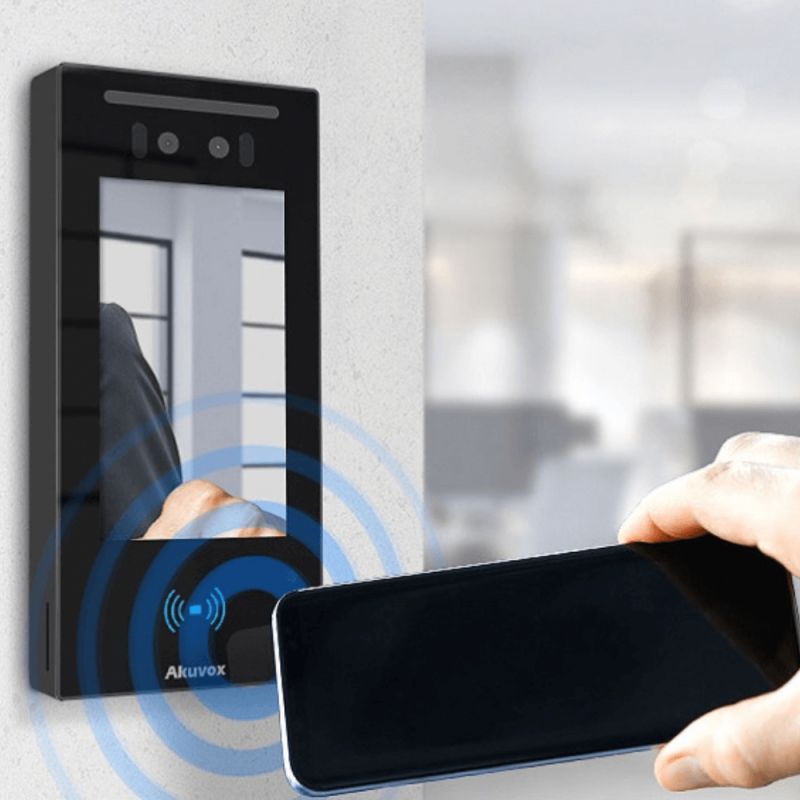 Akuvox - Video doorphone and access control E16C with facial recognition, touch screen, Bluetooth, RFID, QR Code