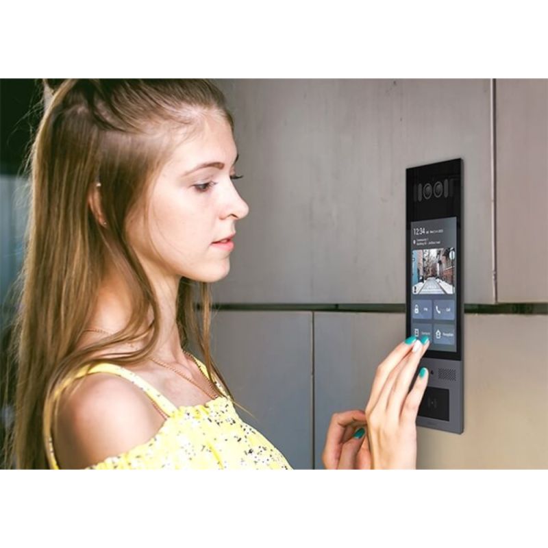 Akuvox - X915S Multi-Tenant-IP-Video-Türsprechanlage mit Gesichtserkennung, QR-Code, BLE, 8"-Touchscreen.