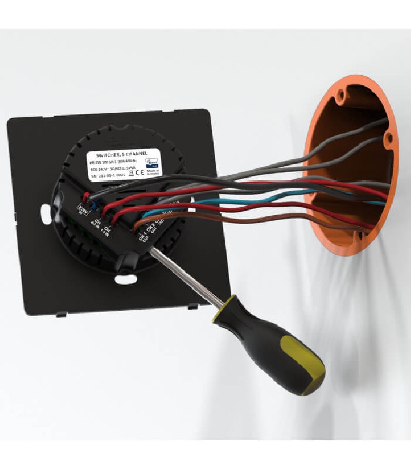 Heltun -  Z-Wave Touch Panel Switch Quinto (5 buttons)