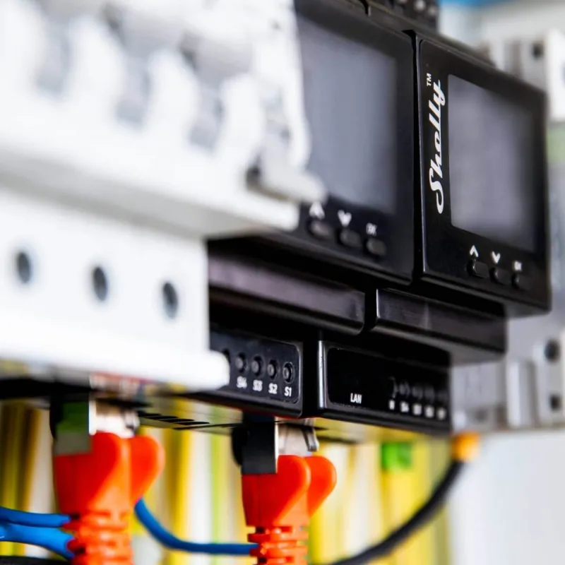 SHELLY - WiFi-operated Quad Relay Switch (Shelly PRO 4PM)