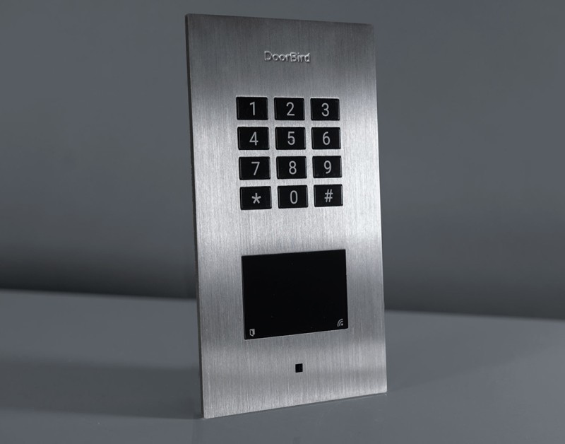 Doorbird - IP-Zutrittskontrollsystem DoorBird A1121 Unterputzmontage, V2A-Edelstahl, gebürstet