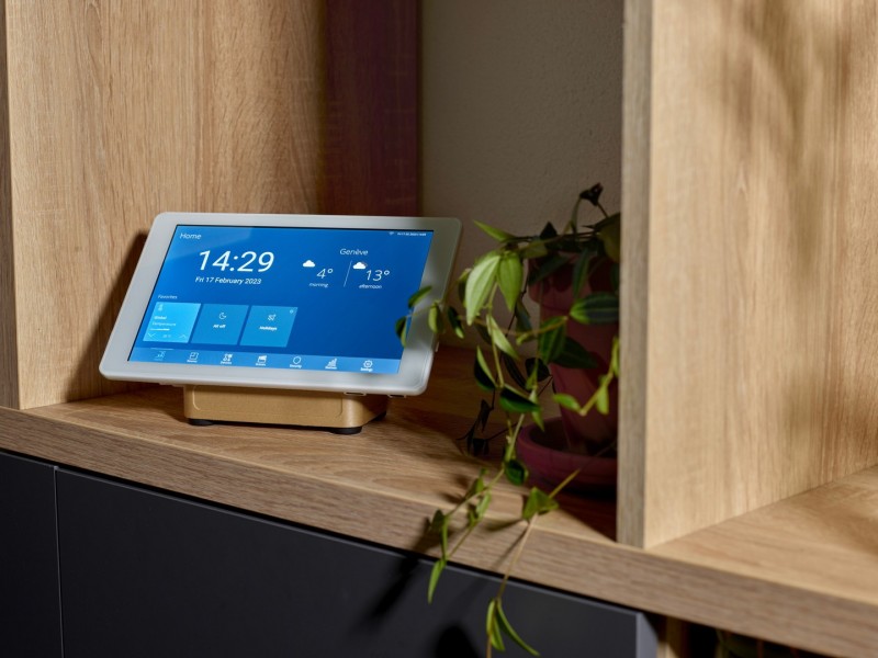 Smarthome SA - Home automation touch screen Amika